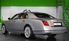 2017 Bentley Mulsanne Back Profile