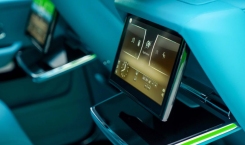 2019 Rolls Royce Cullinan Screen Rear Entertainment