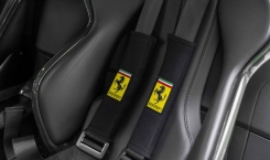 2022 SF90 Stradale SeatBelts