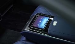 2022 Mercedes Benz S580 Tablet