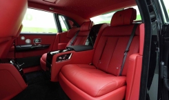 2022 Rolls Royce Phantom Back Seats