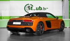 2023 Audi R8 Spyder in Samoa Orange Back