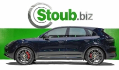 2023 Porsche Cayenne GTS in Moonlight Blue