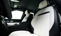 2023 Rolls Royce Cullinan Black Badge in Black and White Front Seats