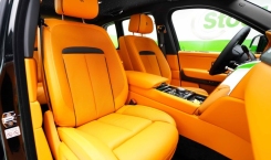 2023 Rolls Royce Cullinan Mandarin Front Seats