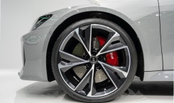 2022-Audi-RS7-50-Years-Edition-4