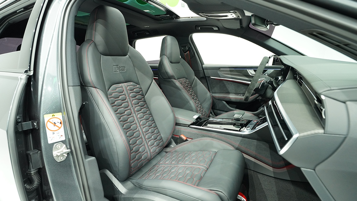 Audi-RS6-Avant-9