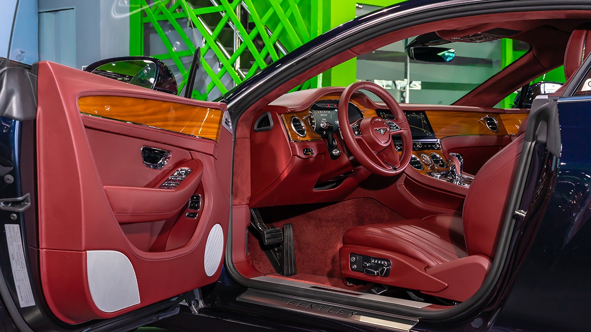 Bentley-Continental-GT-30