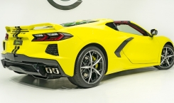 2021-Chevrolet-Corvette-Stingray-Yellow-6