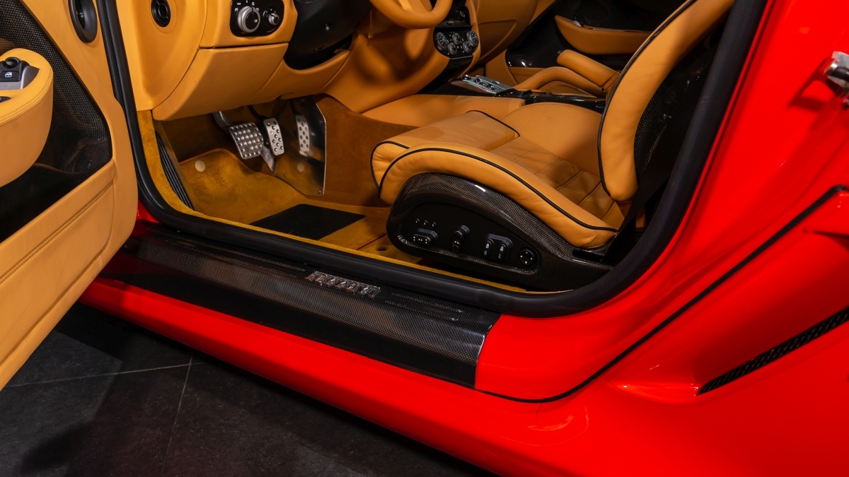 Ferrari-599-GTB-8