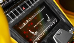 Lamborghini Urus Mansory Screen Close