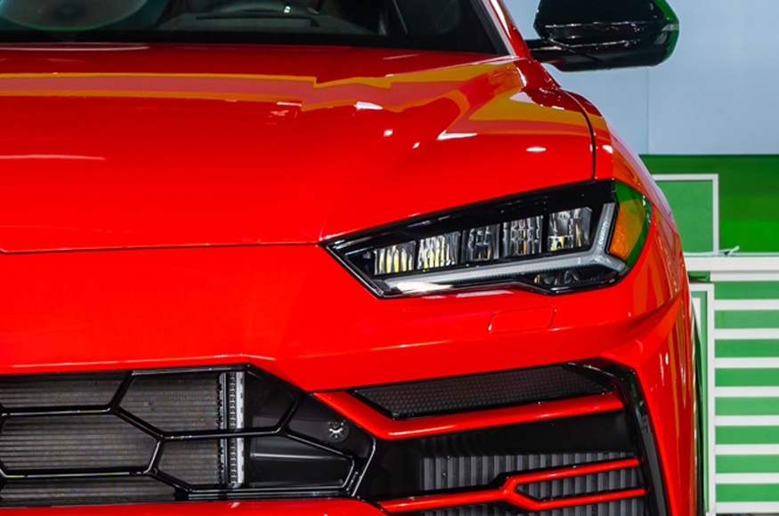 Lamborghini-Urus-Red-5