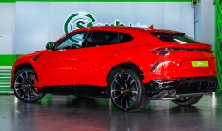 Lamborghini-Urus-Red-4