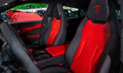 Lamborghini-Urus-Red-9