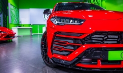 Lamporghini-Urus-2