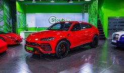 Lamporghini-Urus-4