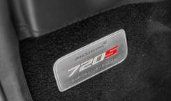 2020 McLaren 720S Spider Badge