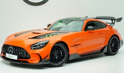 Mecedes-Benz-AMG-GT-Black-Series-4