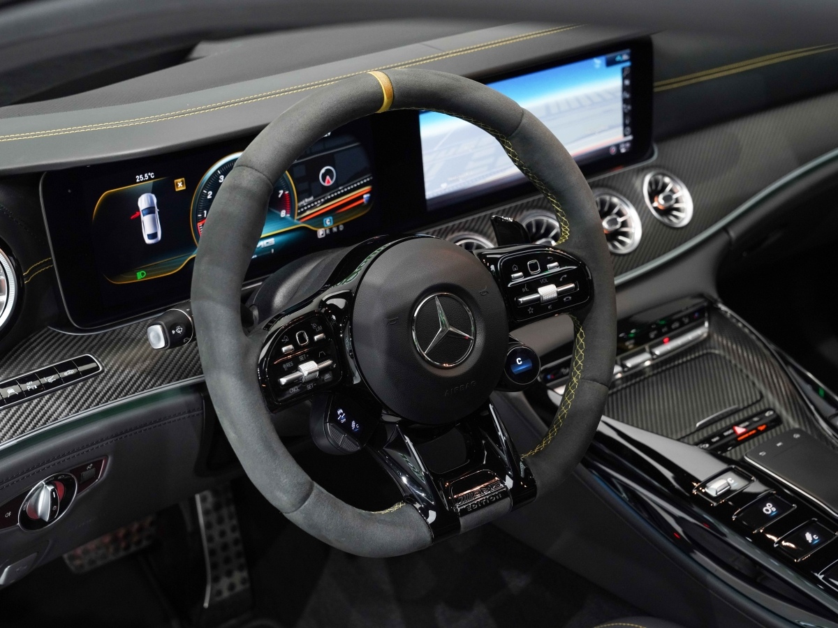 Mercedes-GT-63S-6