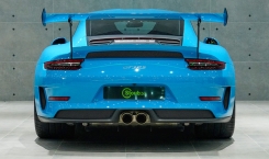 Porsche-911-GT3-RS-10