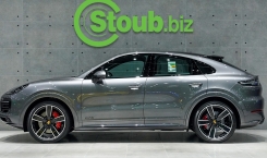 2022-Porsche-Cayenne-GTS-3