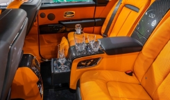 Rolls-Royce-Cullinan-Black-Badge-8