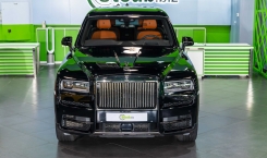 Rolls-Royce-Cullinan-3