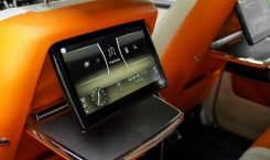 Rolls Royce Cullinan Orange Screens