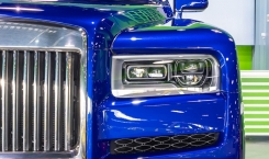 Rolls-Royce-Cullinan-Salamanca-Blue-1