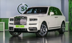 Rolls-Royce-Cullinan-03