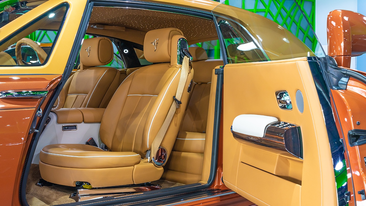 Rolls-Royce-Phantom-Tiger-Edition-7