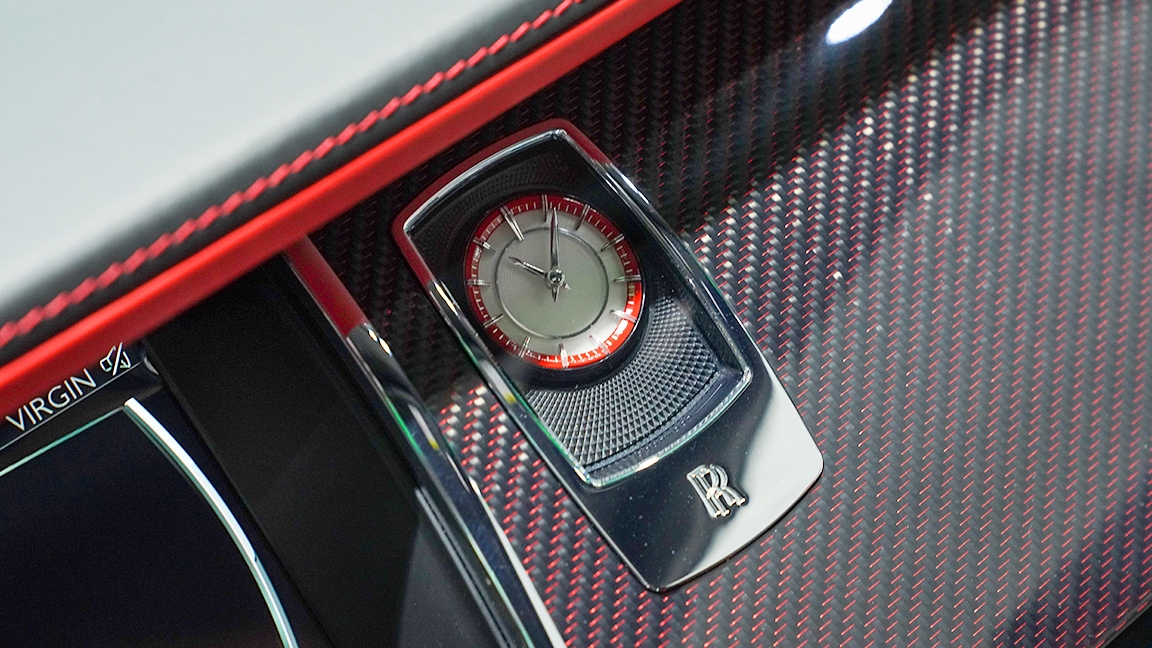 Rolls-Royce-Wraith-Black-Badge-Sportive-Edition-9