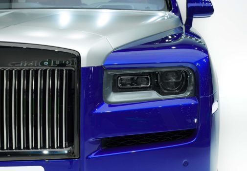 Rolls Royce Cullinan Headlight in Salamanca Blue Color